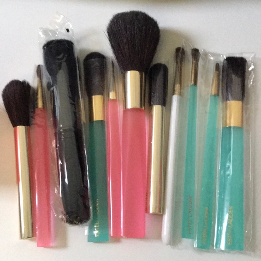 Estee Lauder 11 piece makeup brush set